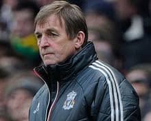 Luis Suárez a disgrace for Patrice Evra handshake snub, says Ferguson