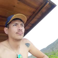 Stream Leonardo David Arguello music