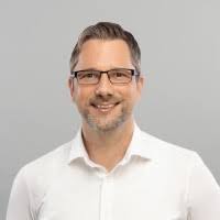 Benjamin Dittmer's Instagram, Twitter & Facebook