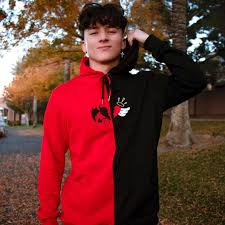 3 240 Likes 139 Comments Tony Lopez Lopez Brothers Lopez Tony On Instagram Trying Something New Dnaclot Tony Cute Guys Cute Teenage Boys