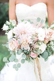 Looking for an inspiration to plan the floral wedding of your dreams? 25 Dahlia Wedding Bouquet Ideas For Wedding Flower Trends 2019 Wedding Flower Trends Dahlia Wedding Bouquets Dahlias Wedding