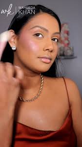 Waheeda Khan Contour