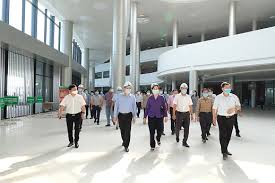 Hiện nay, bệnh viện bạch mai có gần 1.000 giáo sư, tiến sĩ, bác sĩ, do vậy với vài chục người chuyển đi tôi nghĩ không ảnh hưởng đến các chức năng một số bác sĩ bày tỏ quan điểm không đồng tình với cách quản trị bệnh viện như hiện nay và dự báo có thể sẽ còn nhiều nhân lực chất lượng cao rời bỏ. Bá»™ Y Táº¿ Pháº¥n Ä'áº¥u Ä'Æ°a CÆ¡ Sá»Ÿ 2 Cá»§a Bá»‡nh Viá»‡n Báº¡ch Mai Va Bá»‡nh Viá»‡n Viá»‡t Ä'á»©c Táº¡i Ha Nam Ä'i Vao Hoáº¡t Ä'á»™ng Trong NÄƒm 2020 Hoáº¡t Ä'á»™ng