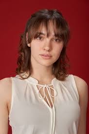 Raquel Anton's Instagram, Twitter & Facebook