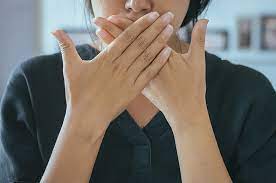 Natural Ways To Reduce Your Gag Reflex, Especially At The Dentist