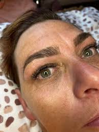 So I'm yet to try my yy lashes from luxury lash but I just had to show you  all how cute is this order all my little gifts! Has anyone used them