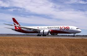 london sydney qantas flight pips new york for record bloomberg