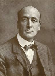 Blackwood: the «Panic of the Wild» and of infinite distance