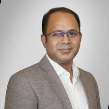 Straub Collaborative at 34, We are just getting started. In 1990, David  Straub established Straub Photography, a studio in Portland, Oregon. Over  the course of 34 years, the company has undergone… |