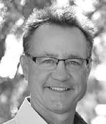 Alexis Rounds's Instagram, Twitter & Facebook