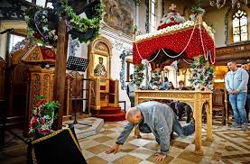 Die orthodoxen christen in bulgarien begehen heute die auferstehung christi, die den sieg über das böse und den tod symbolisiert. Griechisch Orthodoxe In Waiblingen Ostern Fur Manche Die Schonste Zeit Des Jahres Rems Murr Kreis Stuttgarter Nachrichten