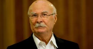 Putini se asteptau sa ia suma asta de la stat. Cine Este È™i Cu Ce Se OcupÄƒ Adrian Tudor Copilul Lui Tudor Gheorghe B1 Ro