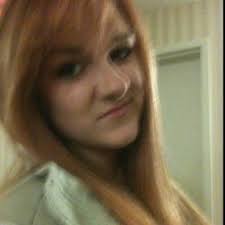 Kasey Beth Dickens (@Kaseykinz)