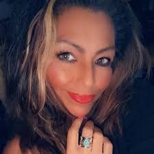 Justin Persons's Instagram, Twitter & Facebook