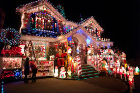 Between 49th and 50th streets, the saks fifth avenue holiday window displays are unveiled in late november and are a great choice for visitors with children, because the light displays are much bigger than just the windows. New York City Christmas Decorations On Homes In Brooklyn Queens Photos Wsj