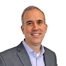 Kevin Bischel's Instagram, Twitter & Facebook