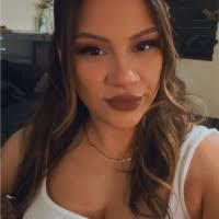 Maribel Williams's Instagram, Twitter & Facebook