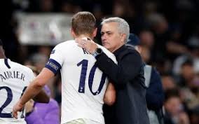 Jose mourinho shares messages from 10 tottenham stars after being sacked. Mjcfwoyn Mhcam