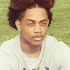 Robert Tutwiler's Instagram, Twitter & Facebook