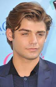 This is a style that you can wash and go with very little time spent on maintenance. The Best Men S Hairstyles For Thin Hair That You Need To Try Now