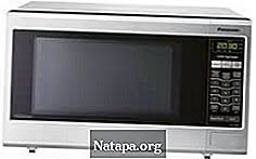 Names like convection microwave oven with grill, combination microwave/oven do refer to these combinations, though. Perbezaan Antara Ketuhar Gelombang Mikro Dan Pembakar Roti Perbezaan Antara 2021