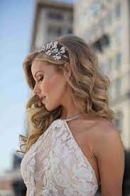 Carina Daisy Hair Crown Crown Hairstyles Medium Hair Styles Short Wedding Hair