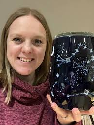 📣 Who hasn't tried Scentsy? 🤷🏼‍♀️ I'm a local consultant and I will give  you a Scentsational home fragrance experience in exchange for an honest,  review