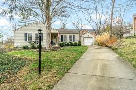 Online 24/7 and with 2gb of ram. 3929 Petoskey Ave Mariemont Oh 45227 24 Photos Mls 1684654 Movoto