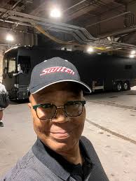 Repost @tgosslv • • • • • • I want to welcome Mr. Eddie Fluellen and the  Playground to our sister channel #PodNationTV! #MelRose11  #LightsCamerasTakeAction #PlaygroundEddieFluellen #eddiefluellen  #theplayground #wheretheplayersplay #phillipingram ...