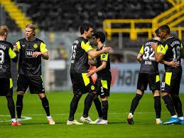 Check spelling or type a new query. Bvb Bremen Im Spezial Trikot Klub Reagiert Jetzt Auf Ausverkauf Bvb