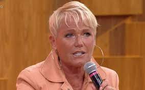 Xuxa was born on march 27, 1963 in santa rosa, rio grande do sul, brazil as maria da graça meneghel. Xuxa Sucks At Globo To Spread The Documentary The Work Of My Life Entertainment Prime Time Zone