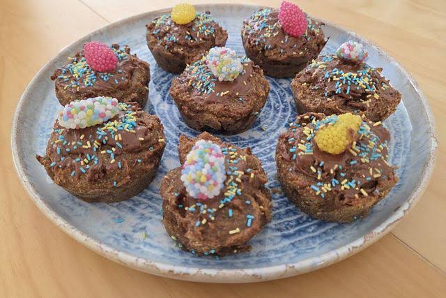 Date Muffins