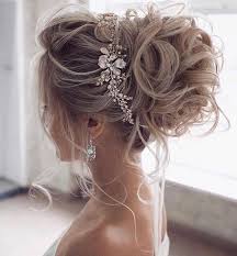 Gelin Topuzu Tas Islemeli Hair Styles Chic Hairstyles Wedding Hair Inspiration