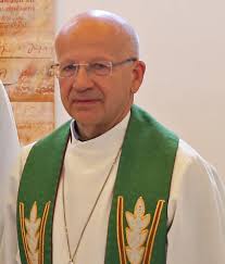 Kyrkjebygg tek form Konfirmantar på tur Stolte seksåringar i kyrkja  Reformasjons