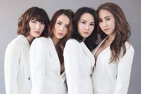 Thu thủy, tên thật là nguyễn thu thủy, là một nữ ca sĩ thành công với dòng nhạc trẻ. Nhom May Tráº¯ng Sau 17 NÄƒm Káº» Láº­n Ä'áº­n NgÆ°á»i Yen áº¥m Vnexpress Giáº£i Tri