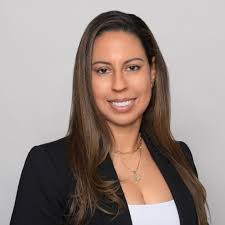 Liz Almonte, Luxury Real Estate Agent