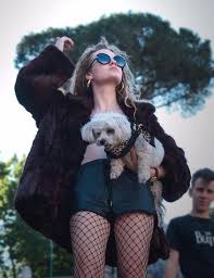This interaction had encouraged him to pursue a career in music. Victoria De Angelis Wiki Height Age Boyfriend Family Biography More