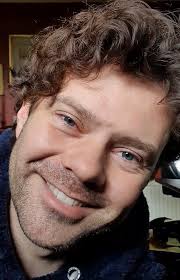 Hello! I'm proud to be supporting the NHS by joining 165 actors reading a  minute each of Alice In Wonderland. I'm in section 20 (released yesterday!)  And every day 5 new readers are added until the ...