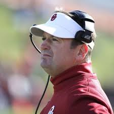Bob Stoops returning to college football, but not as a coach