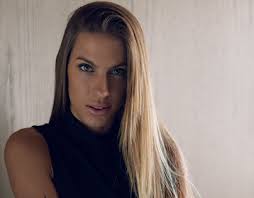 Sandra Nicole Projects :: Photos, videos, logos, illustrations and branding  :: Behance