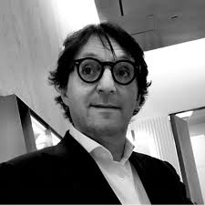 🎉 Excited to share some incredible news! I'm thrilled to announce that I'm  returning to Ralph Lauren, the company where I began my retail career  biography. More importantly, it's where I discovered… |