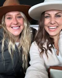 Brooke Maclean's Instagram, Twitter & Facebook