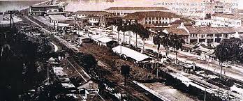 Kereta api merupakan salah satu moda transportasi favorit di pulau jawa. Waktu Solat Malaysia Waktu Solat Dot Net