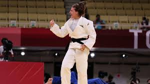 Rousey was named to the united states olympic team at age 15, and at 16 she became the youngest american to earn the national no. Zqterpph3fdssm