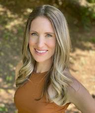 Heather Schilling's Instagram, Twitter & Facebook