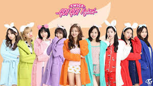 Discover wallpapers from 'twice 2020'. Wallpaper 3 Go Go Fightin Personal Photo Twice íŠ¸ì™€ì´ìŠ¤ ã…¤ Amino