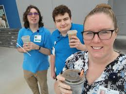 Beth Sherry (@bsher4edu)