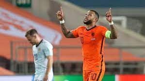 The attacker is the fourth player to join the. Fc Barcelona La Liga Barcelona Have The Option To Extend Memphis Depay S Contract By A Further Year Marca