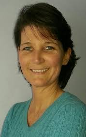 Beth Tuttle's Instagram, Twitter & Facebook