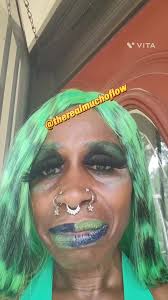 Golden Platinum Nefertiti Makeup Look